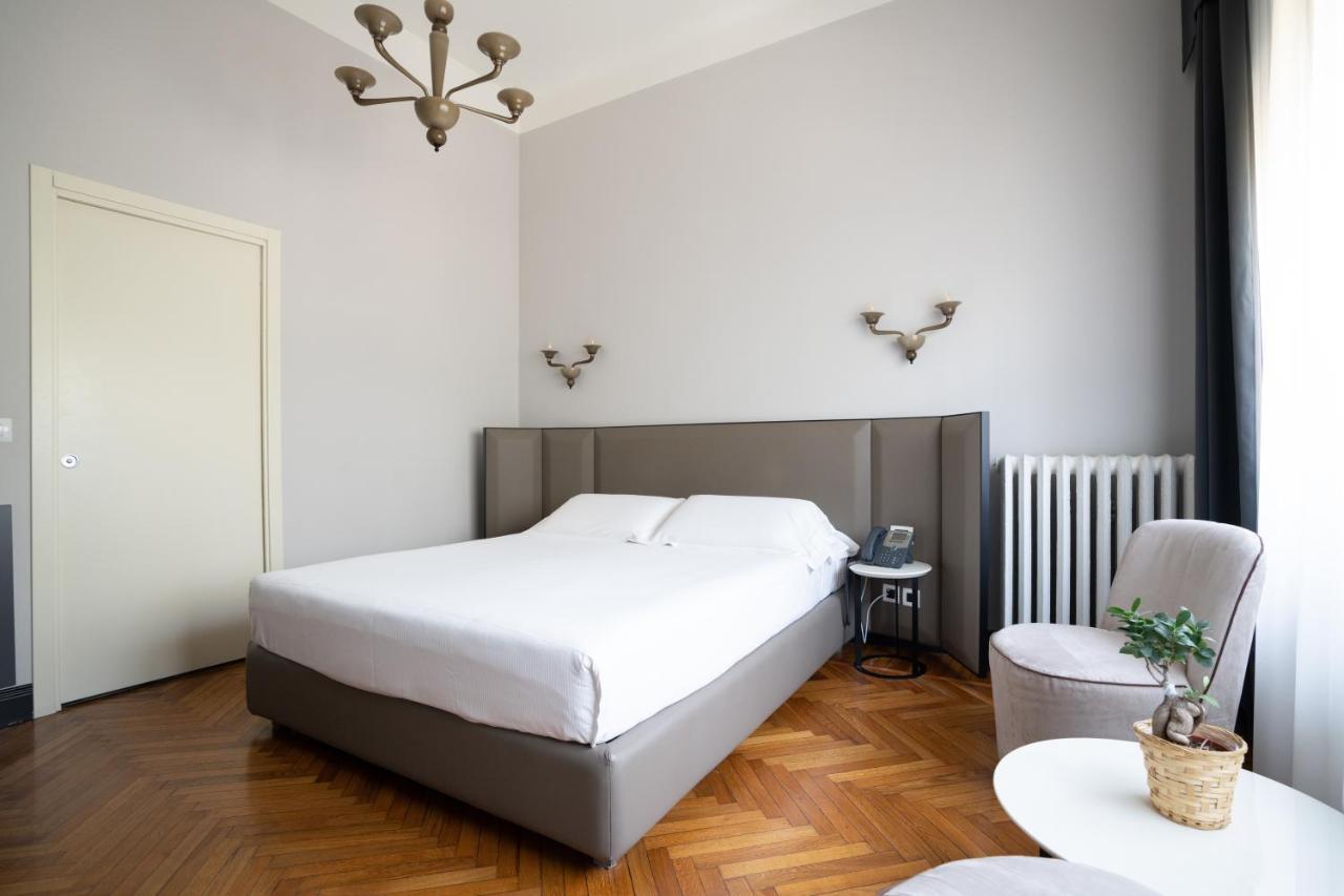 Castello Guest House Milano ภายนอก รูปภาพ